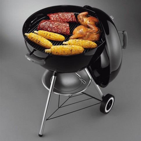 Угольный гриль Weber Classic Kettle, 57 см, чёрный China в Омске