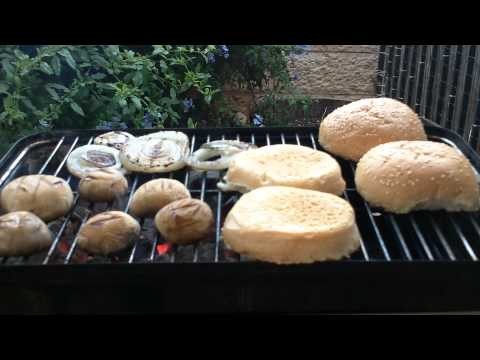 Угольный гриль Weber Go Anywhere, портативный, чёрный в Омске в Омске-video